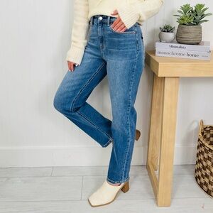 Judy Blue Boyfriend Jeans